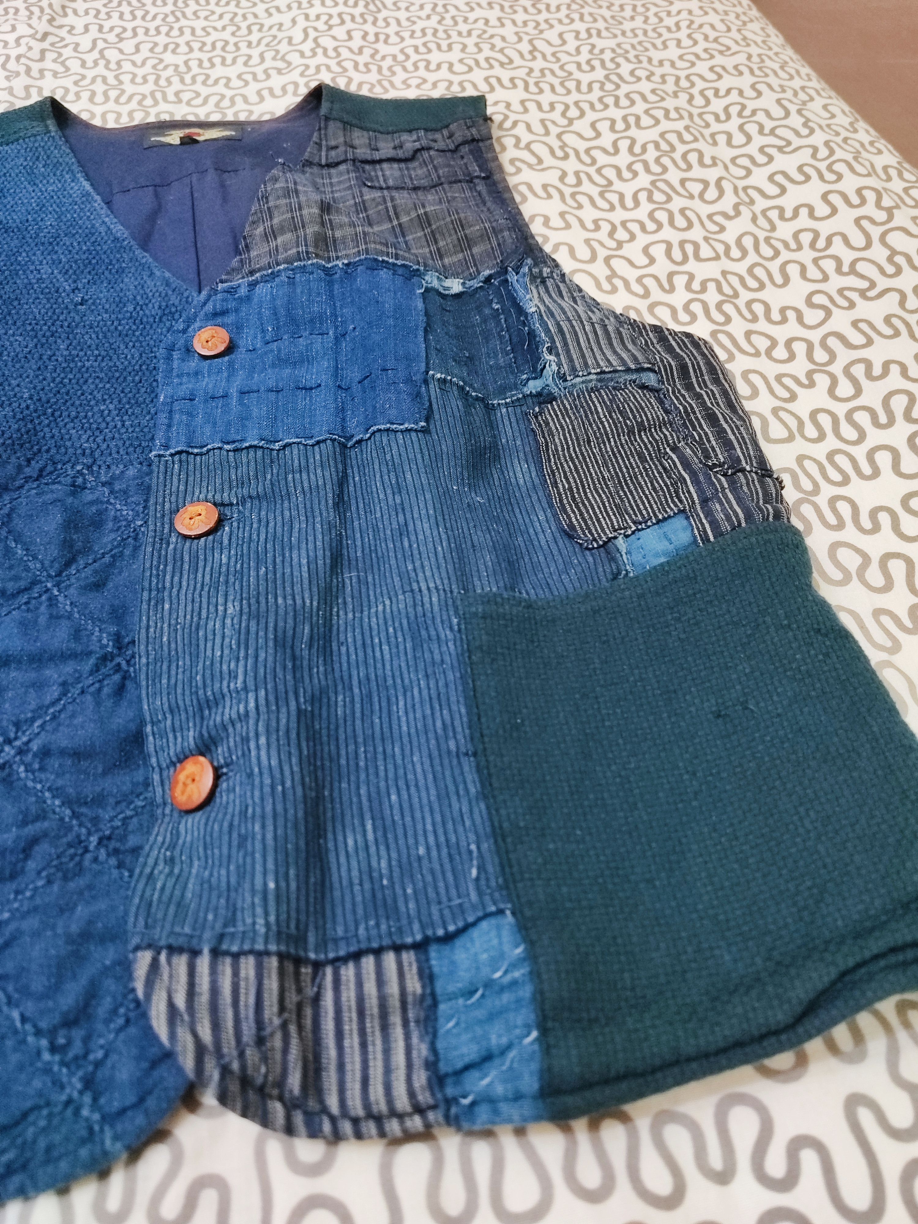 Japanese Brand Very rare!! Japanese Brand Sashiko Patchwork Boro Vest Size US M / EU 48-50 / 2 - 7 Thumbnail