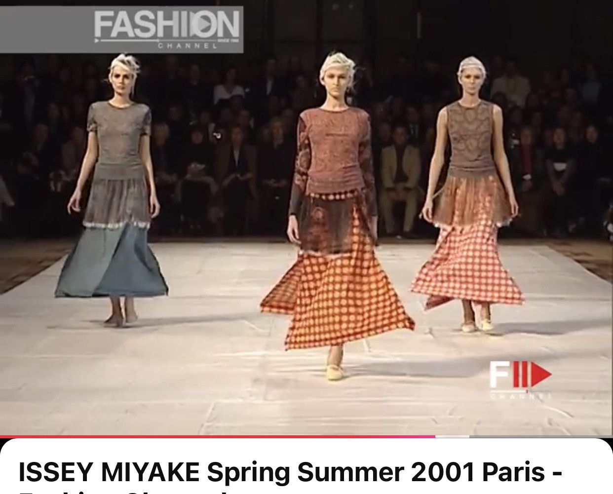 Issey Miyake RAREST🔥SS01 “BIRTH OF RED EYES TRIBE” RUNWAY COLLECTION Size XS / US 0-2 / IT 36-38 - 2 Thumbnail