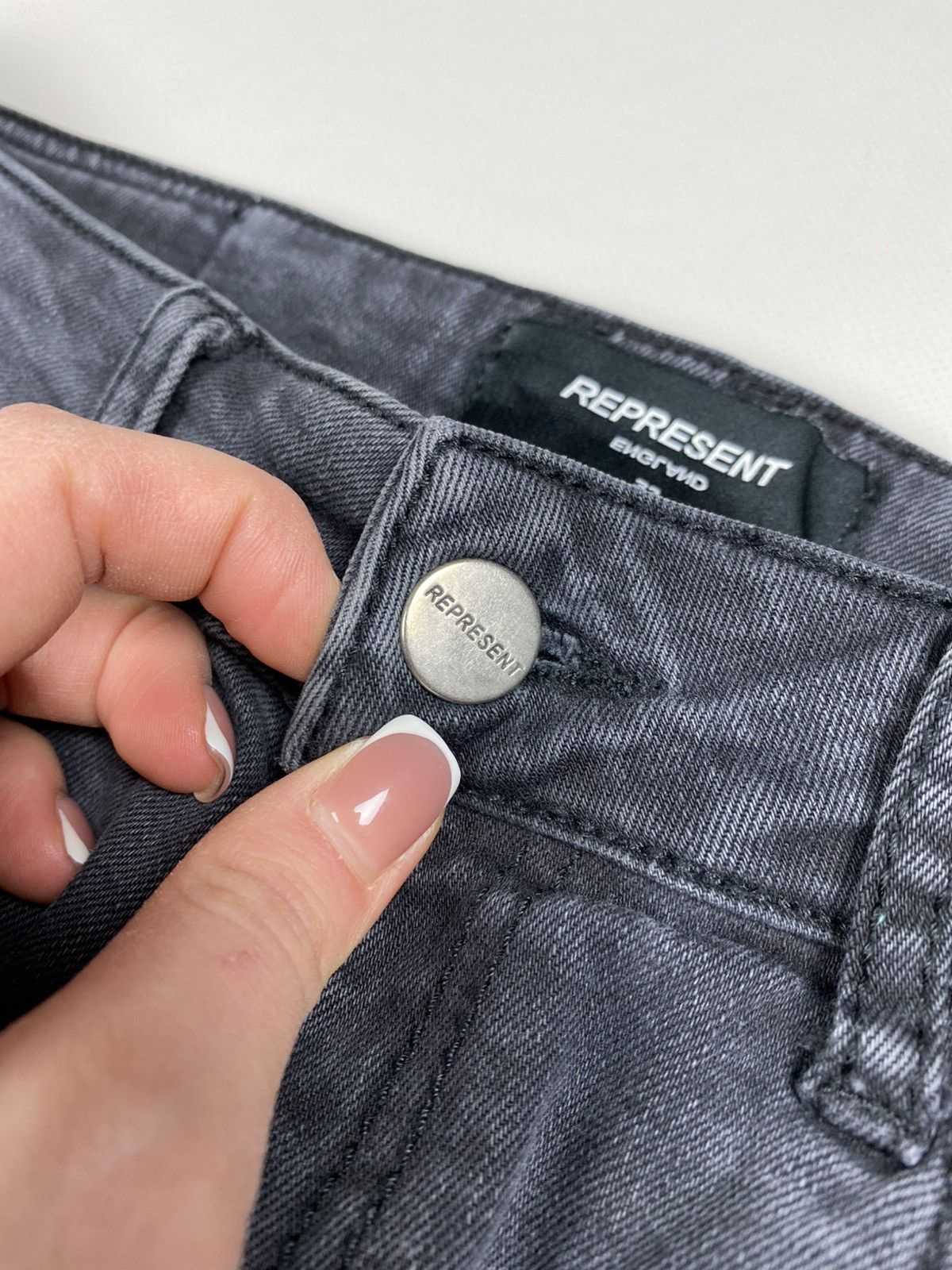 Represent Clo. Represent men’s Repaired Distressed Skinny Denim Jeans Size US 32 / EU 48 - 12 Thumbnail