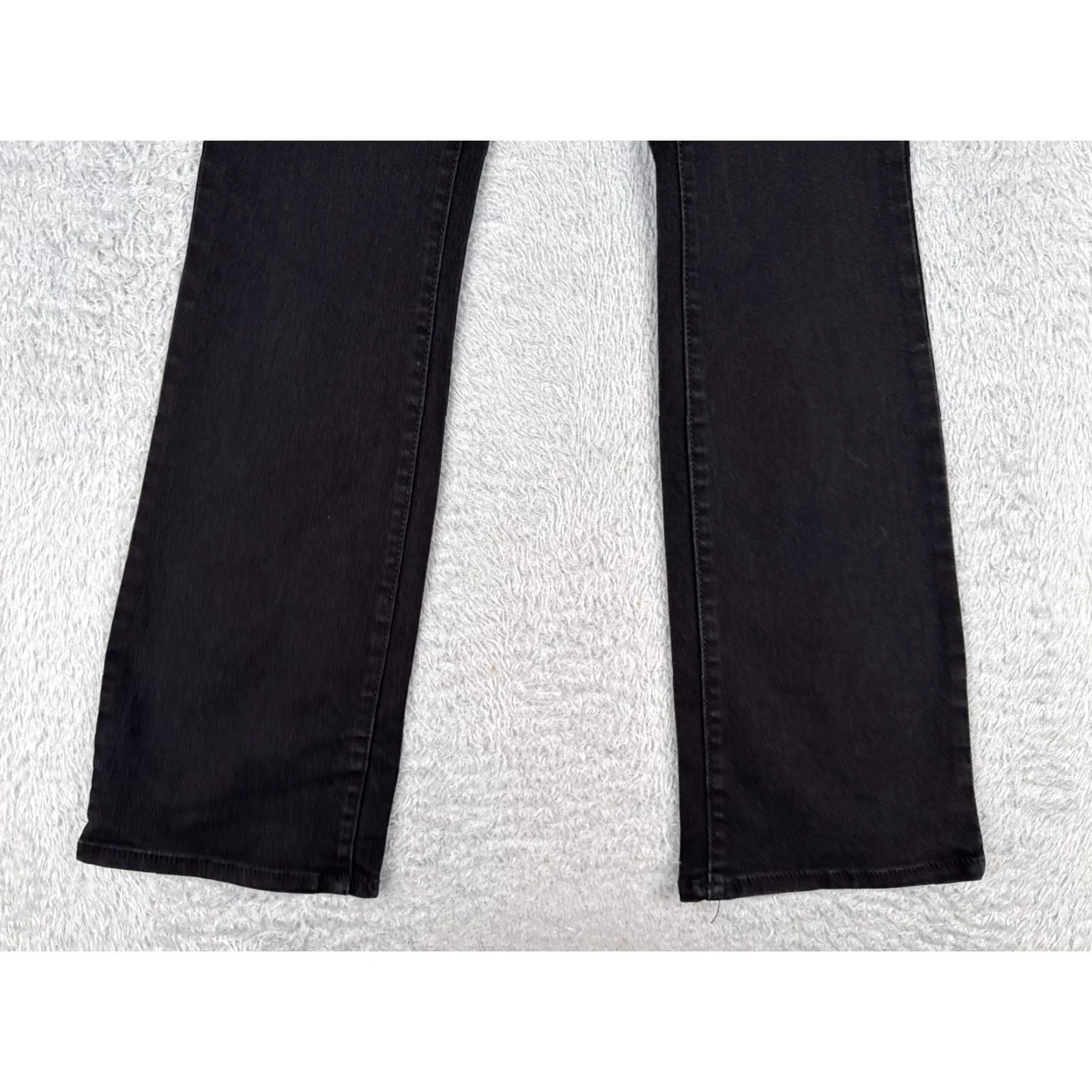 Vintage No Boundaries Jeans Women 6 Black Denim Flared Mid Rise Cotton Blend 28x30 - Vintage? No. Size 28" / US 6 / IT 42 - 2 Thumbnail