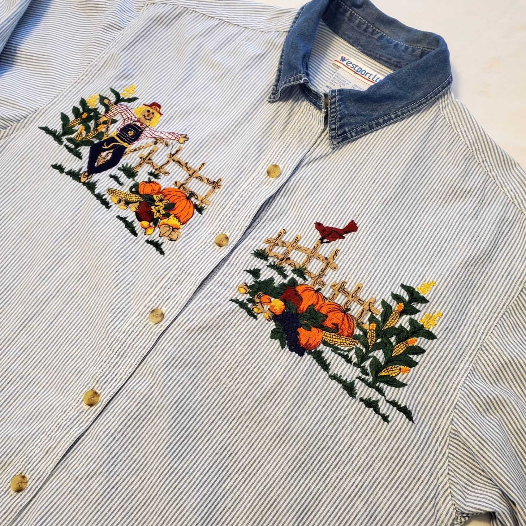 Denime VINTAGE Denim Striped Pumpkin Patch Embroidered Fall Button Up Shirt Sz Med Womens Size M / US 6-8 / IT 42-44 - 6 Thumbnail