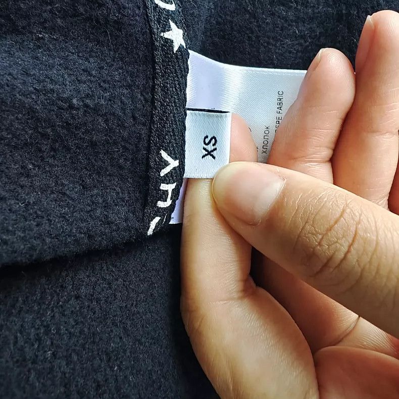 Givenchy Givenchy Sweatshirt Dress with Letter Print Logo Design Size US XS / EU 42 / 0 - 4 Thumbnail
