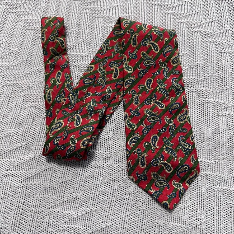 Barneys New York Barneys New York red and blue paisley silk tie Size ONE SIZE - 1 Thumbnail