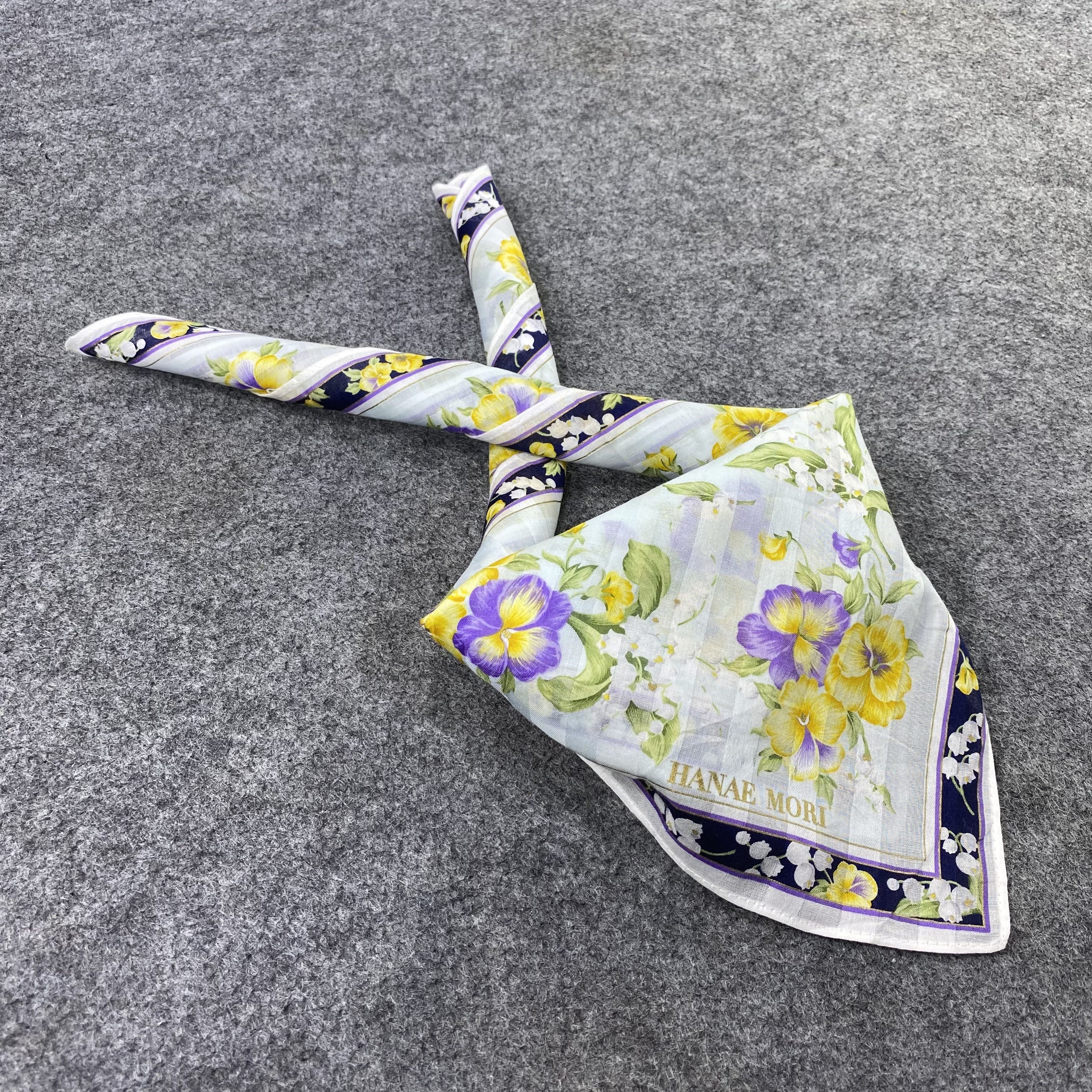 Hanae Mori Hanae Mori Handkerchief Neckerchief Bandana-B1596 Size ONE SIZE - 1 Thumbnail