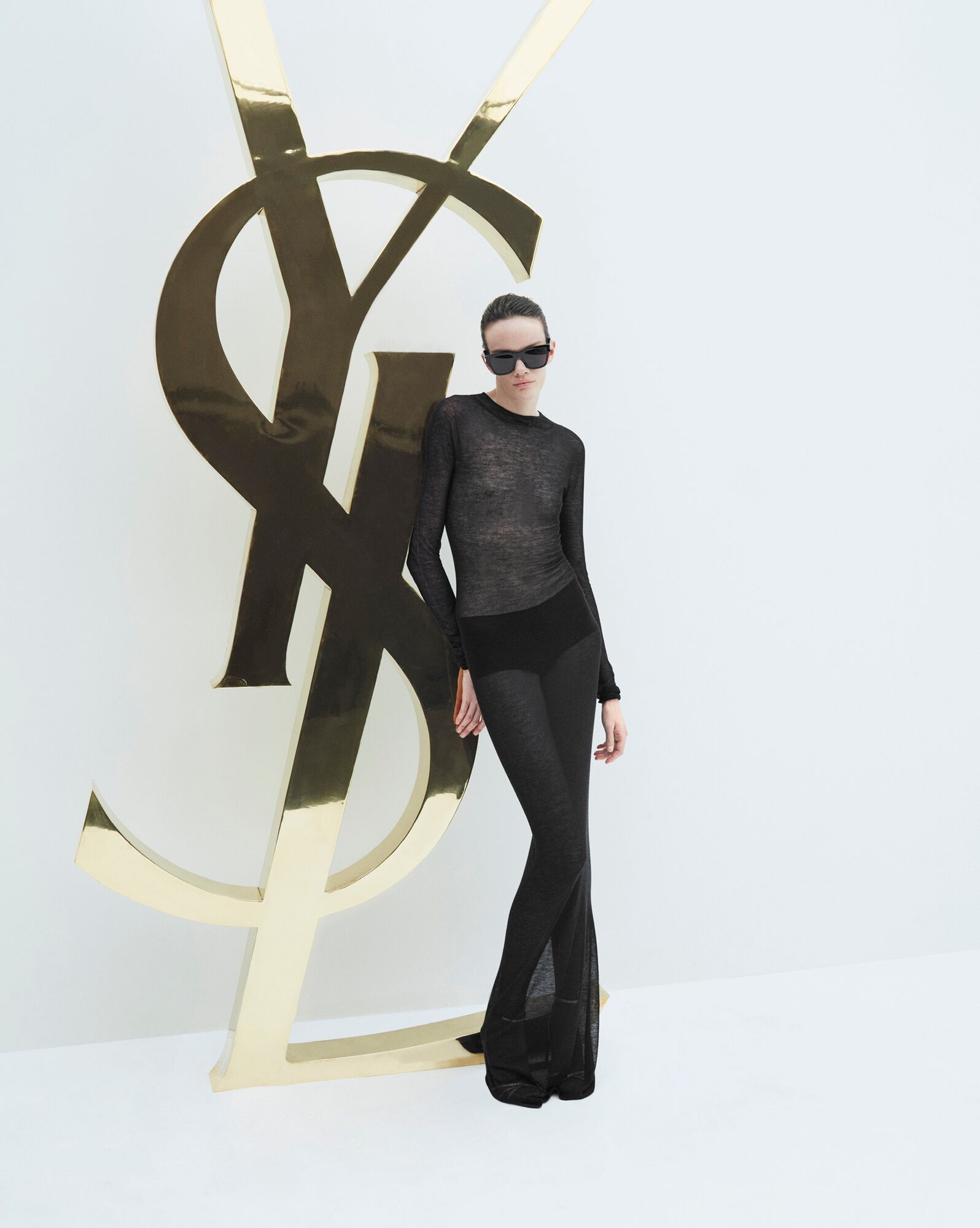 Saint Laurent Paris o1s1wg111124 Long Dress In Wool in Black Size M / US 6-8 / IT 42-44 - 2 Thumbnail