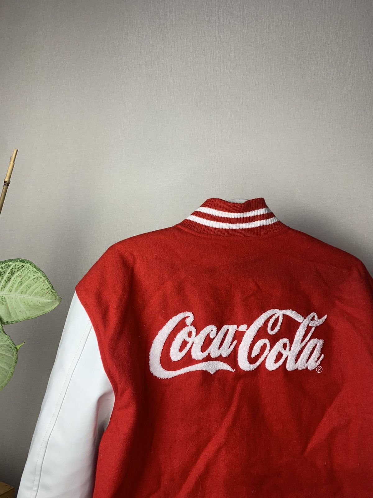 Vintage Coca Cola Big Logo Wool Varsity Bomber Jacket bape baseball Size US M / EU 48-50 / 2 - 4 Thumbnail