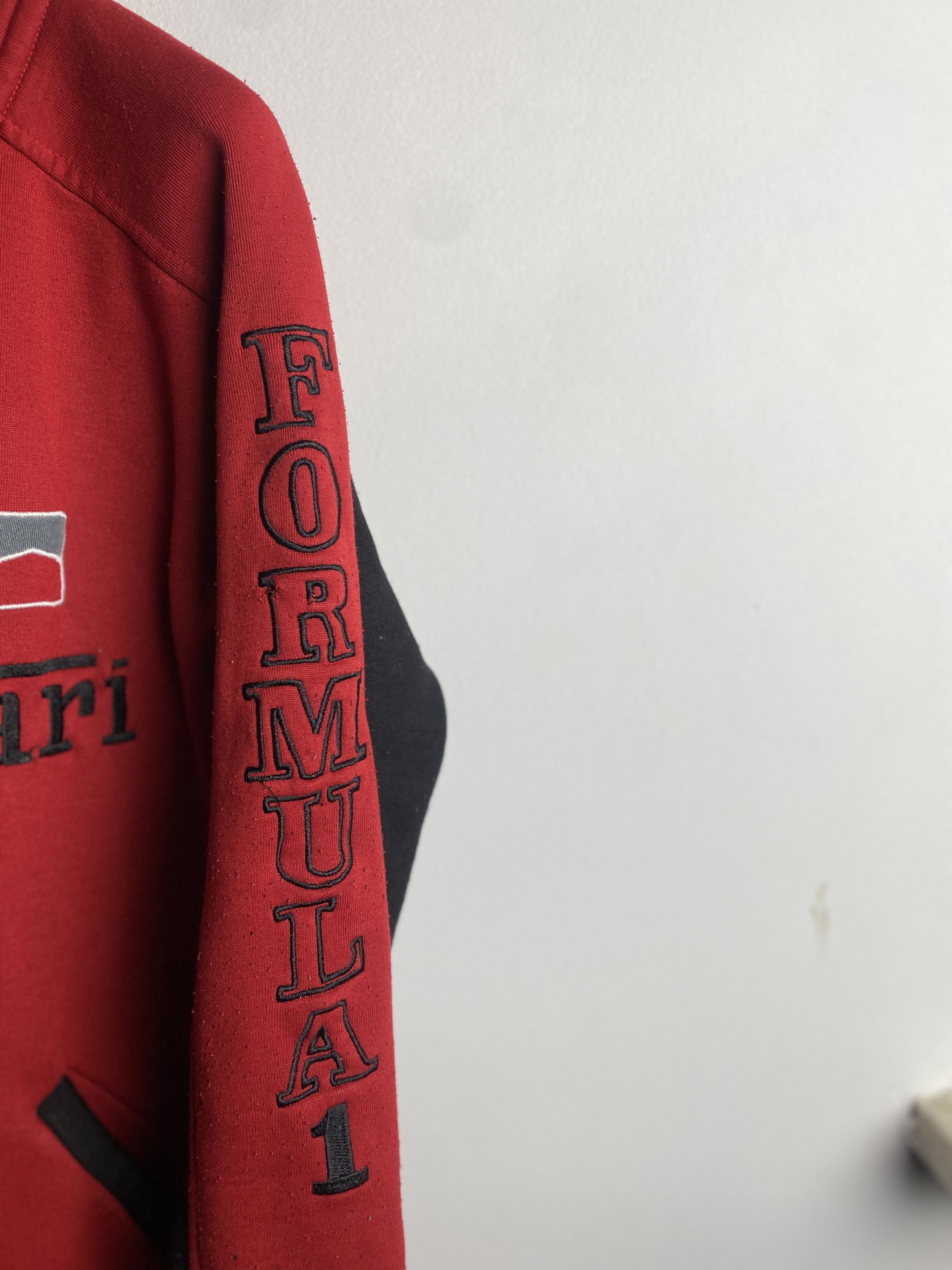Ferrari Ferrari Formula 1 zip-up sweatshirt vintage Size US M / EU 48-50 / 2 - 2 Thumbnail