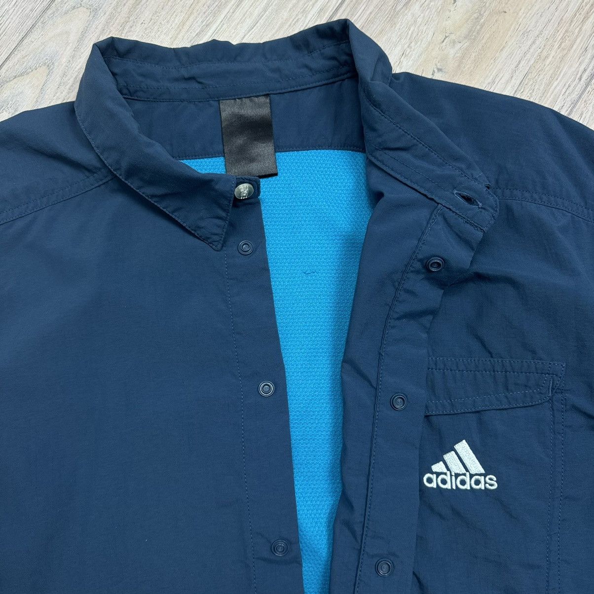 Adidas Vintage Adidas Y2K 00s Short Sleeve Utility Multi Pocket Tee Size US XL / EU 56 / 4 - 6 Thumbnail