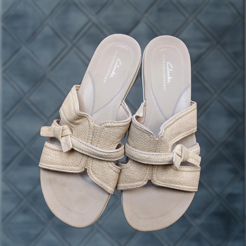Clarks Clarks Cloudsteppers Sandals Womens US Size 9 Beige Wedge Slip On Bow Comfort Shoes Size US 9 / IT 39 - 1 Thumbnail