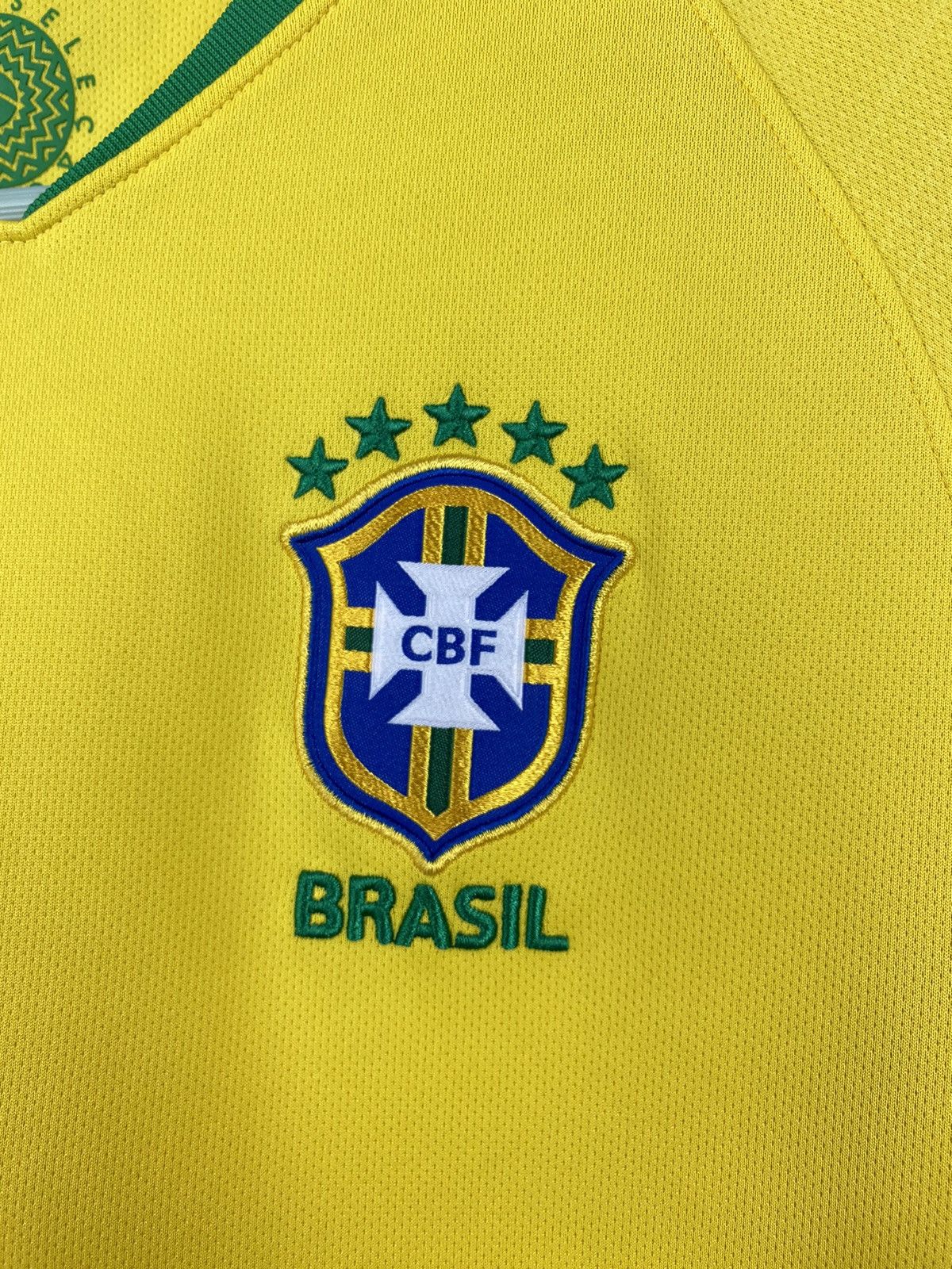 Nike Brazil 2018 2019 Home Soccer Jersey Football Shirt Argentina Size US XS / EU 42 / 0 - 3 Thumbnail