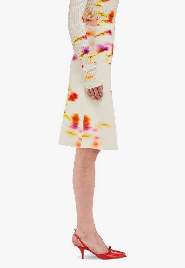 Salvatore Ferragamo o1s1rm0526 Blossom Print Knee-Length Skirt in Multicolor Size 25" / US 0 / IT 36 - 4 Thumbnail
