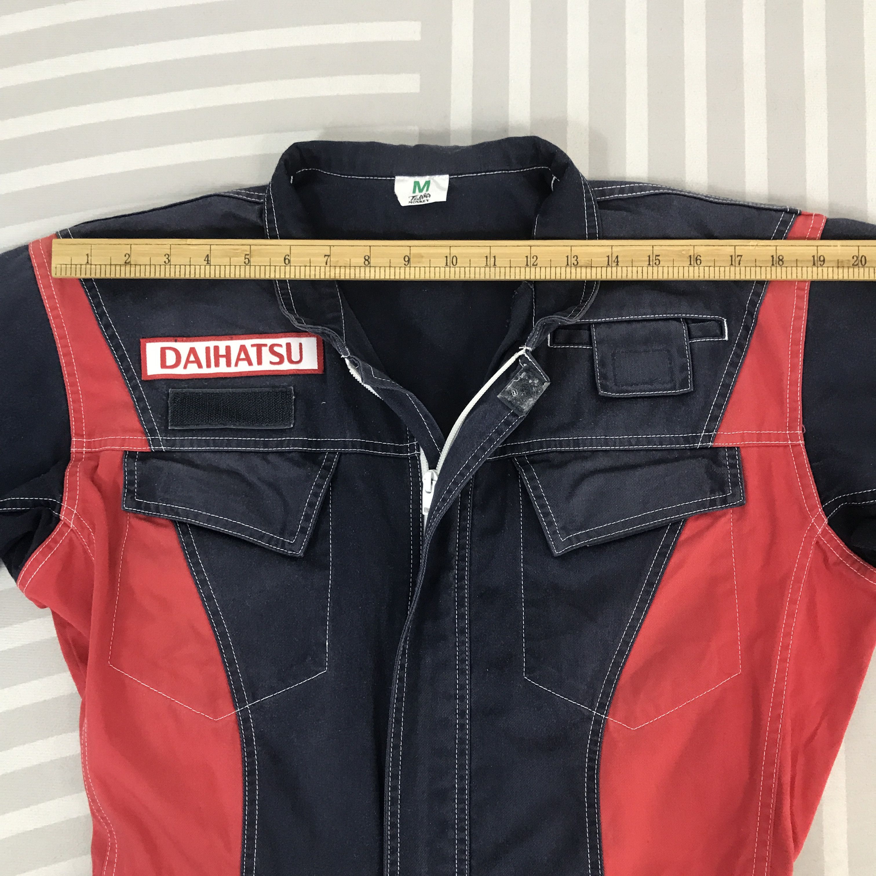 Japanese Brand Vintage Daihatsu Japan Motorsports rare Coverall Size US M / EU 48-50 / 2 - 8 Thumbnail