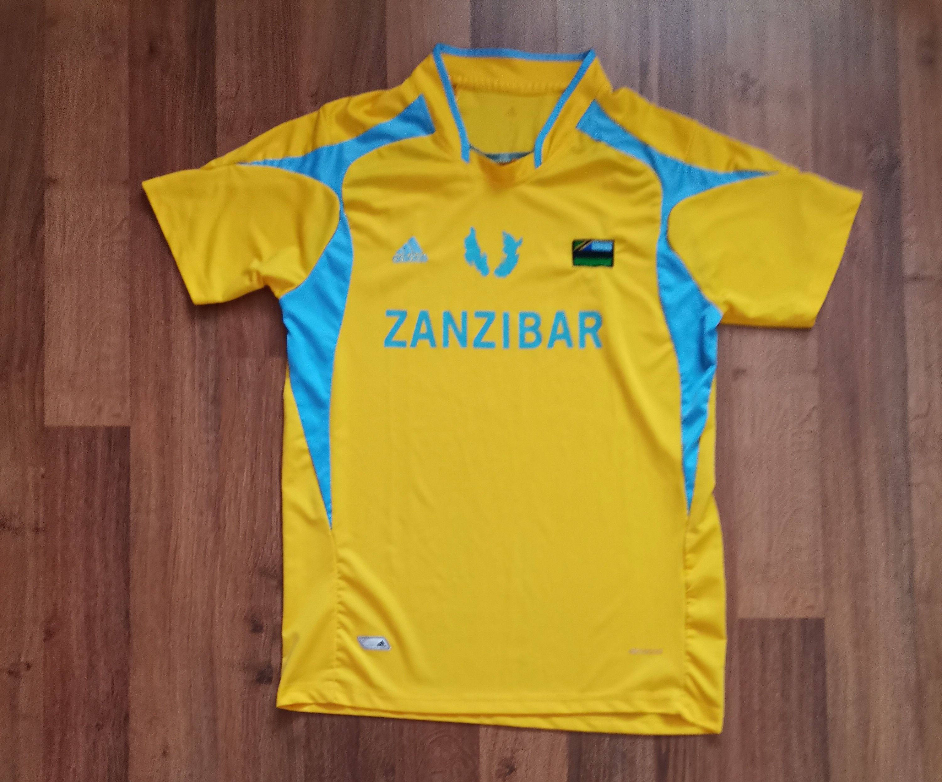 Adidas Adidas Zanzibar Football Jersey Size US XL / EU 56 / 4 - 1 Thumbnail