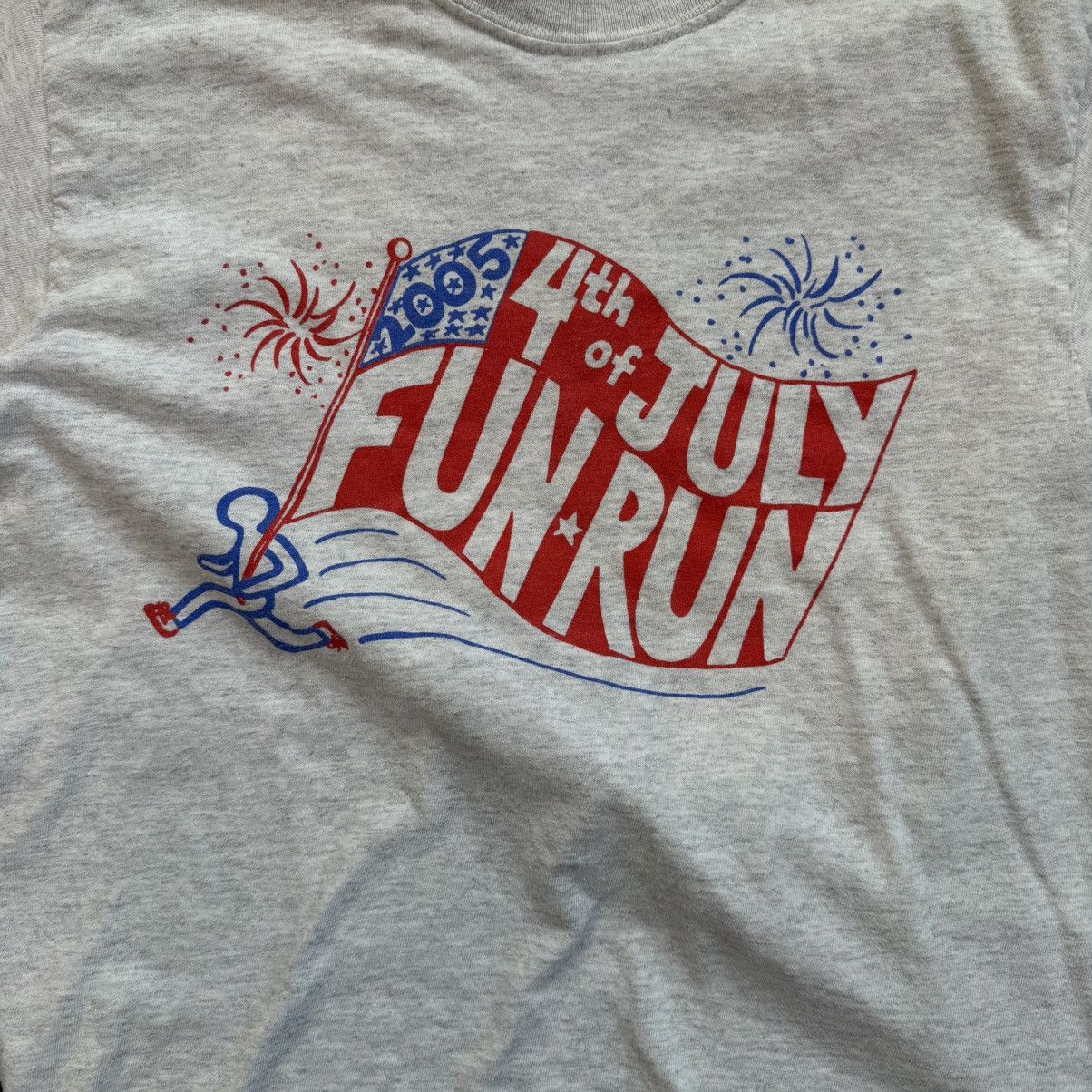 Vintage Vintage 2005 Fourth of July White cotton graphic tee Size US S / EU 44-46 / 1 - 4 Thumbnail