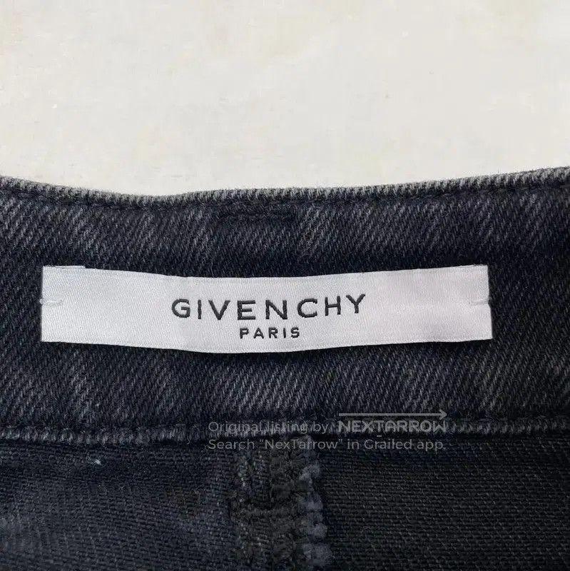 Givenchy Givenchy Black Cotton Mini Skirt for Women . Size 23" - 6 Thumbnail