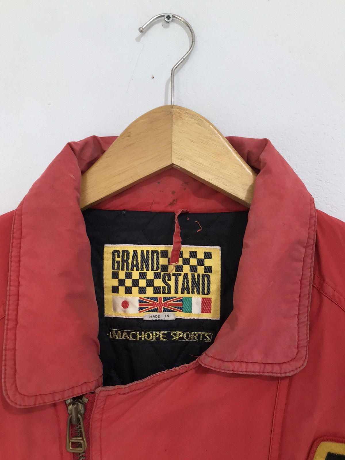 Ferrari Vintage Champion Grand Prix Racing The Ultimate F1 Jacket Size US L / EU 52-54 / 3 - 6 Thumbnail