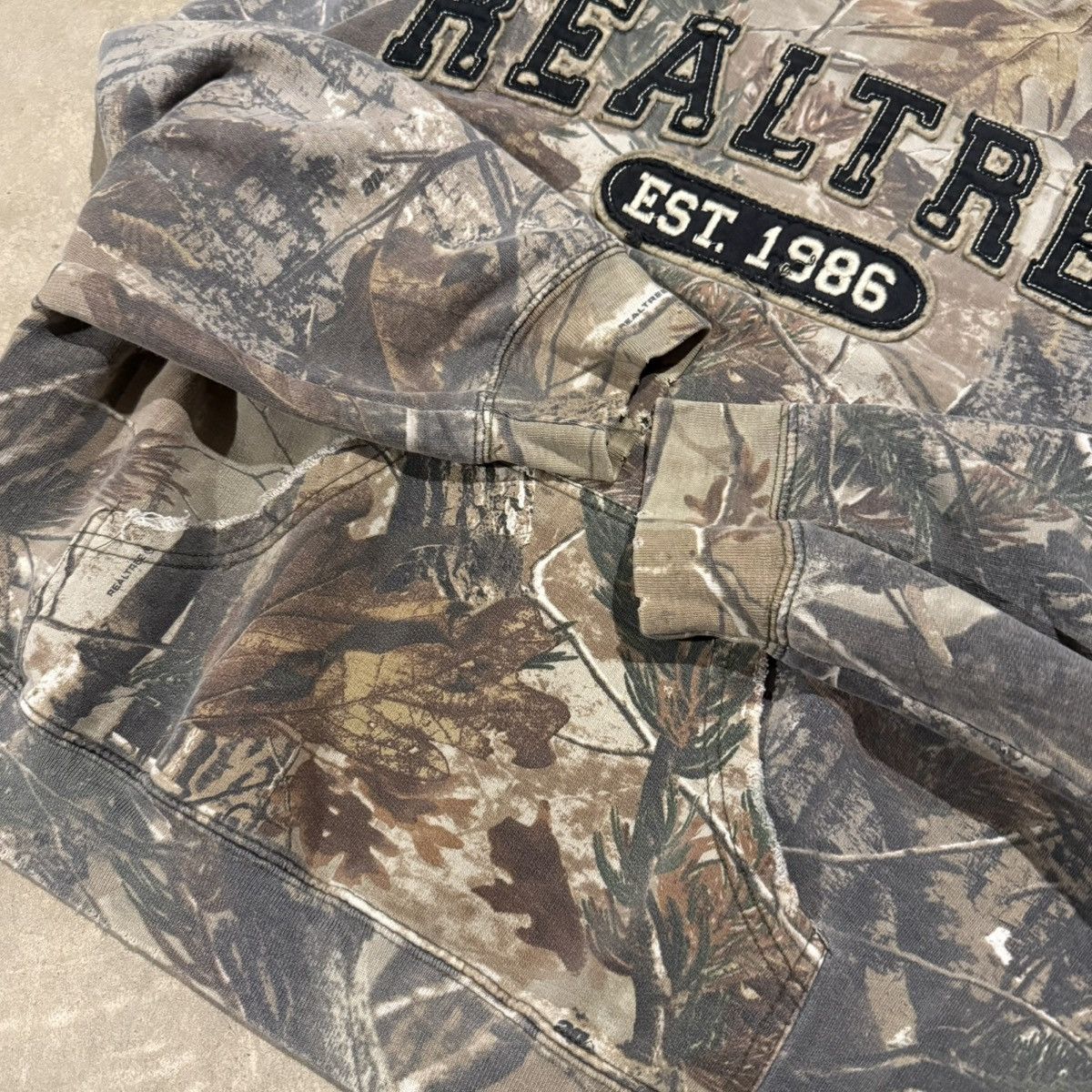 Realtree Vintage 2000s Realtree Distressed Faded Camo Hoodie ERD Y2K Size US M / EU 48-50 / 2 - 4 Thumbnail