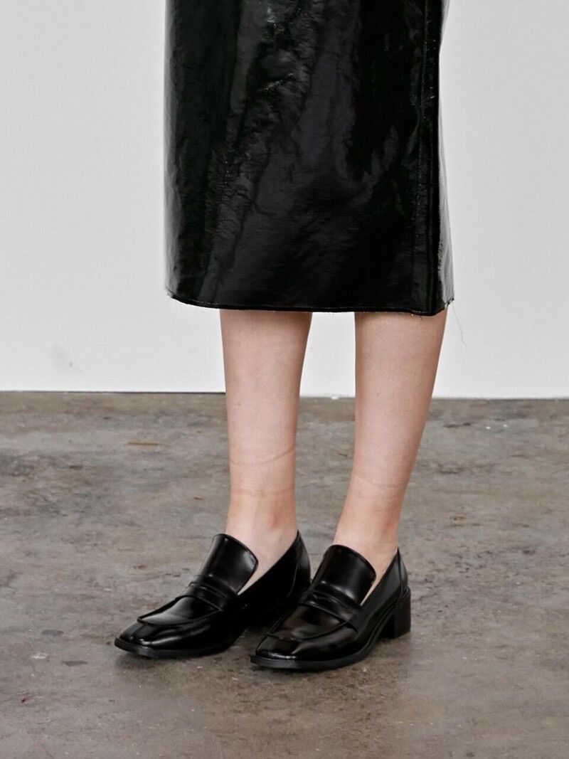Other OSOI Black Derrick Loafers - Size 40, Minimalist Leather Size US 10 / IT 40 - 1 Thumbnail