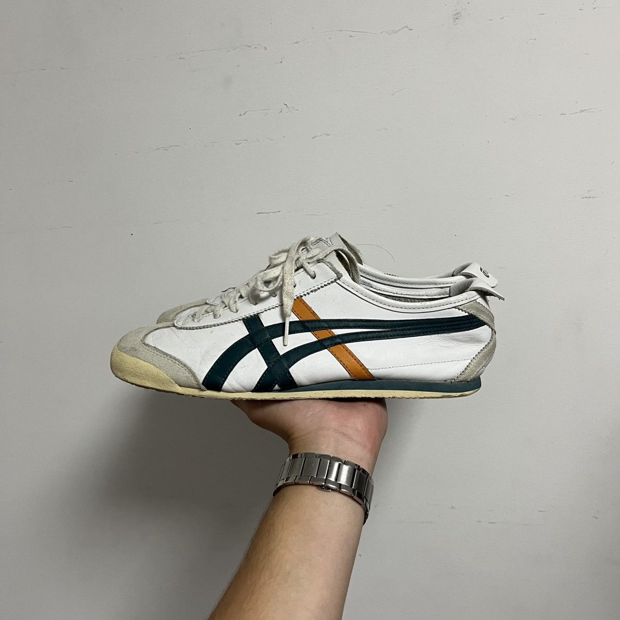 Asics Vintage Asics Tiger Onitsuka Low Top Sneakers Japanese 90s Size US 10 / EU 43 - 4 Thumbnail