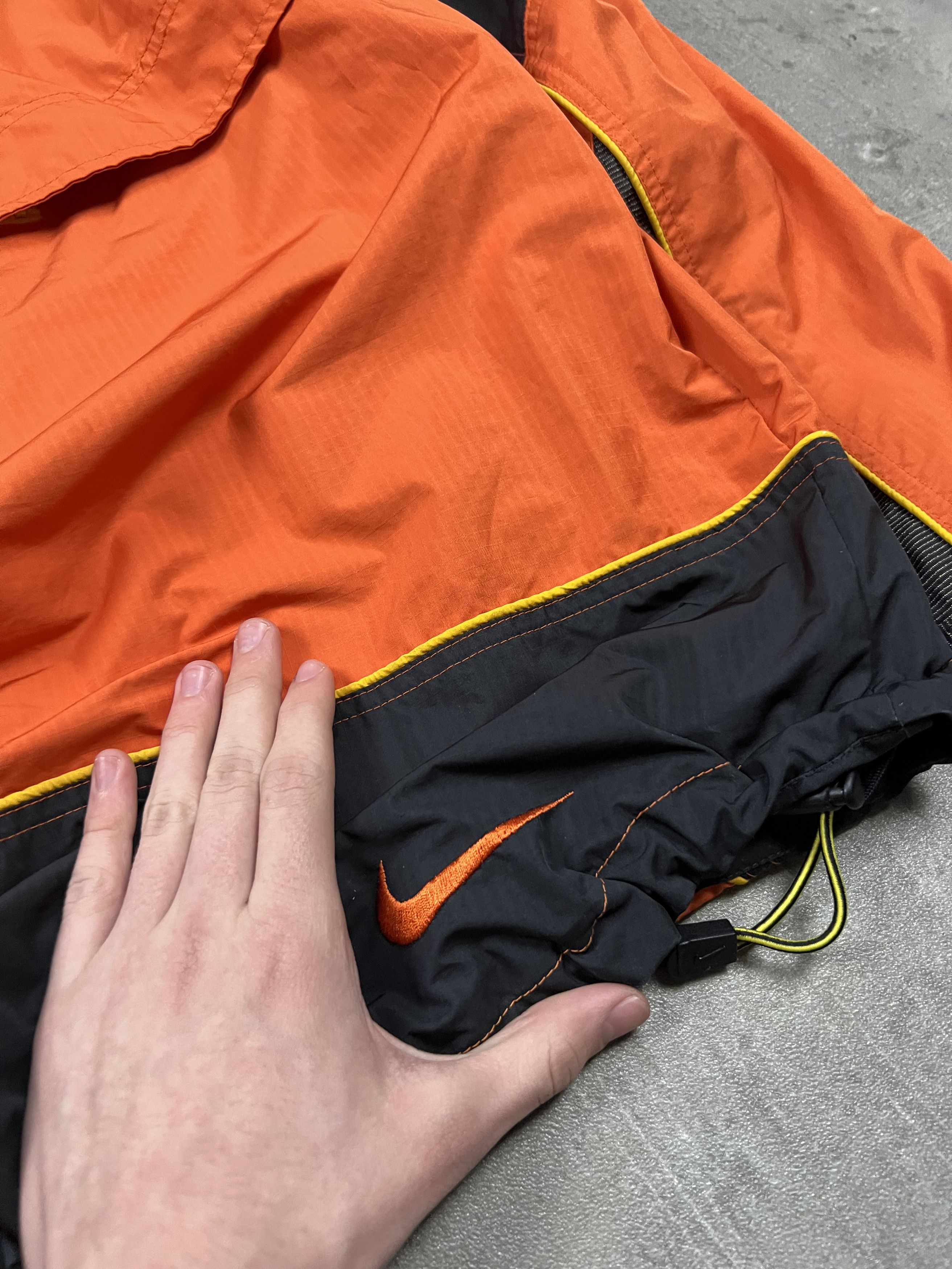 Nike ACG nike acg jacket (in bagpack) size M mens original Size US M / EU 48-50 / 2 - 13 Thumbnail