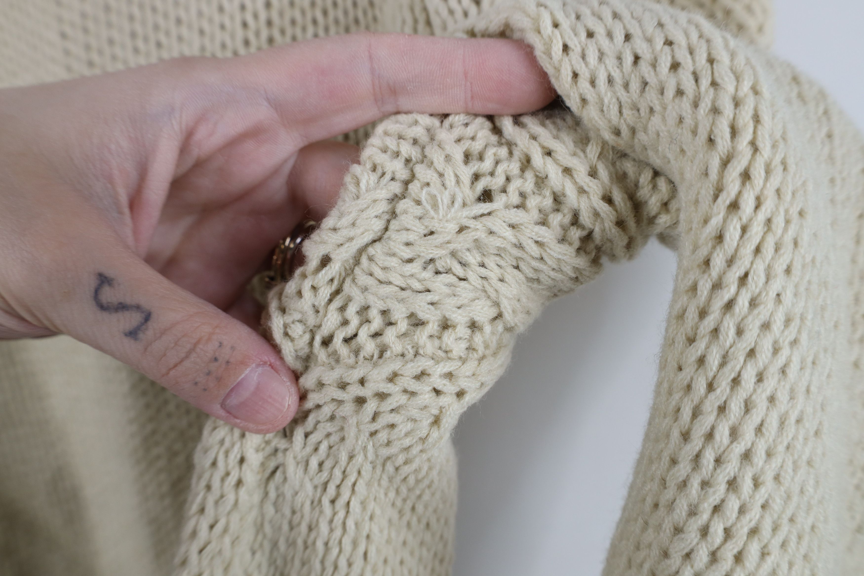 Vintage Deadstock Vintage 70s Streetwear Chunky Knit Sweater Beige Size M / US 6-8 / IT 42-44 - 9 Thumbnail