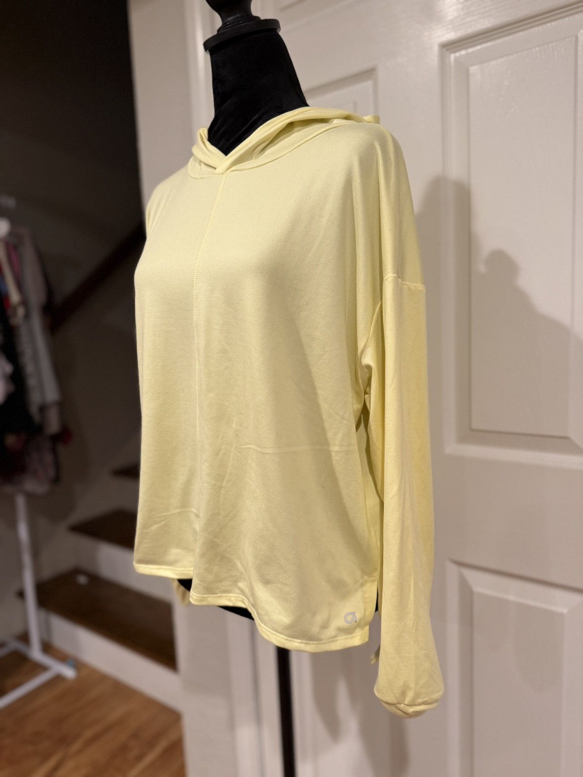 Athleta Athleta Women’s Yellow Jersey Hoodie Size Medium Size M / US 6-8 / IT 42-44 - 4 Thumbnail