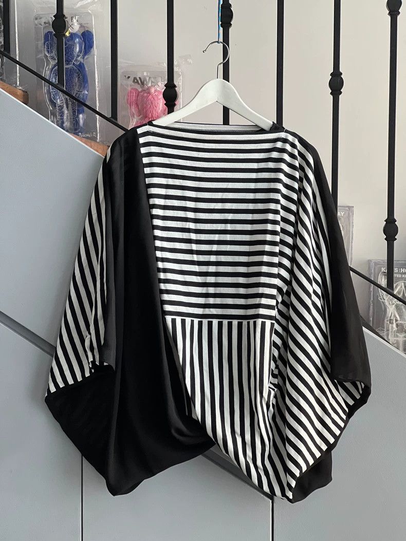 Comme des Garcons Comme Des Garcons Stripes and mesh stitching of T-shirts w Size S / US 4 / IT 40 - 1 Thumbnail
