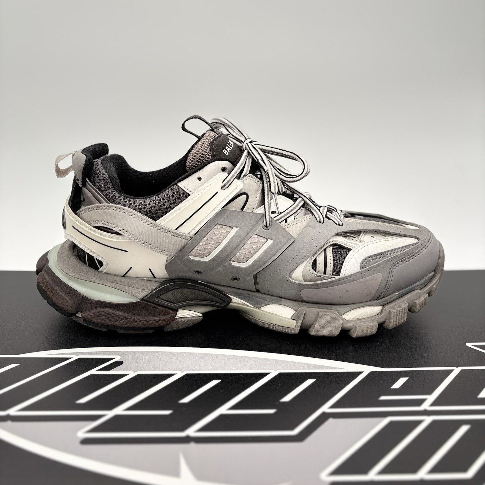 Balenciaga Balenciaga Track Sneaker ' Silver, Grey ' | GREAT COND! Size US 11 / EU 44 - 13 Thumbnail