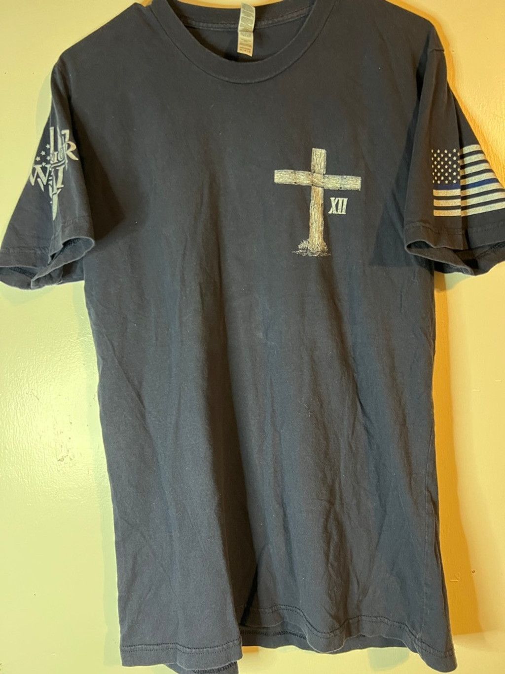 American Apparel Men's T-Shirt Size M Blessed Are The Peacemakers Size US M / EU 48-50 / 2 - 1 Thumbnail