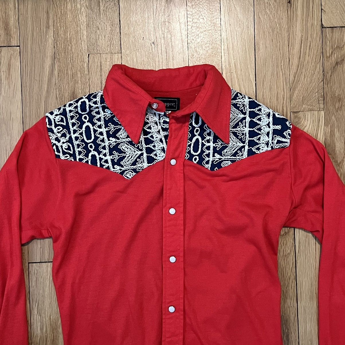 Vintage Vintage Dagger Shirt Mens Small Western Pearl Button Up Red Size US S / EU 44-46 / 1 - 3 Thumbnail