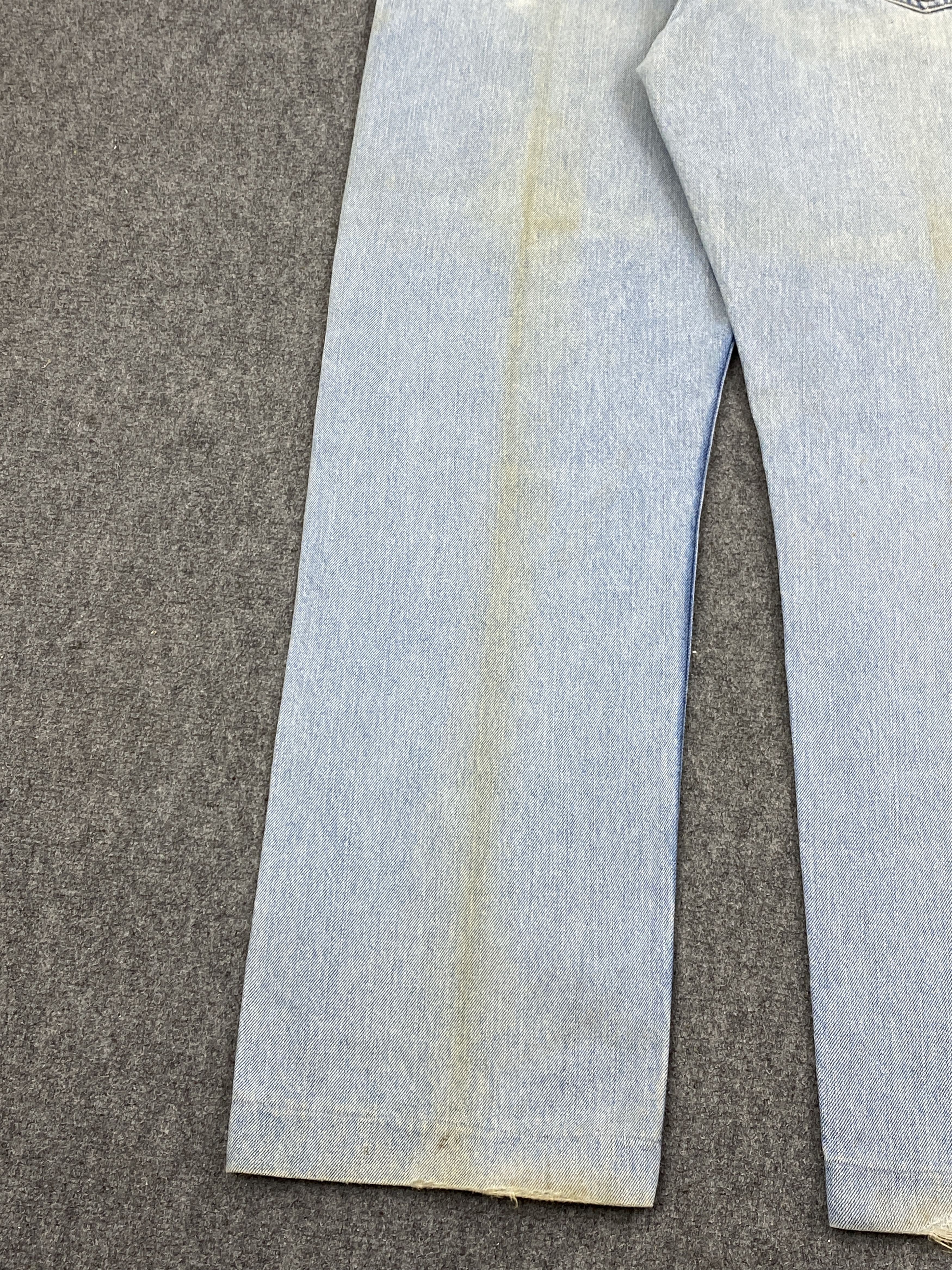 Levi's × Vintage Vintage Levis 505 Rusty Light Blue Jeans Size US 35 - 18 Thumbnail