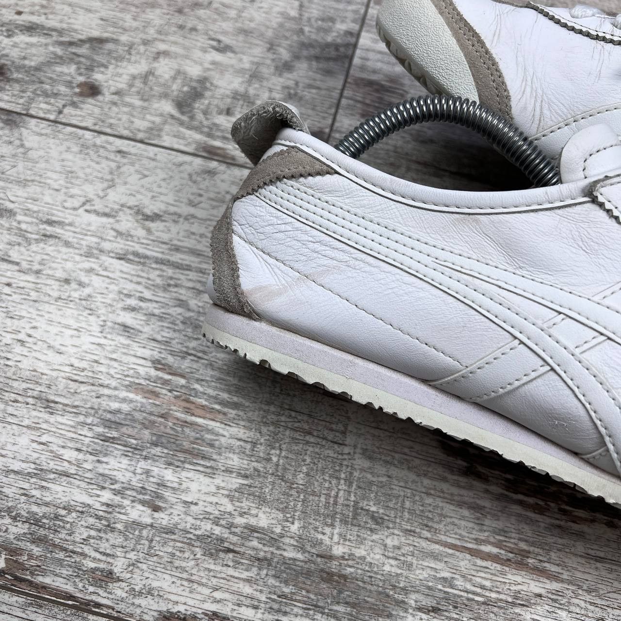 Onitsuka Tiger Asics Onitsuka Tiger Light White Leather F911220 Size US 7 / EU 40 - 6 Thumbnail