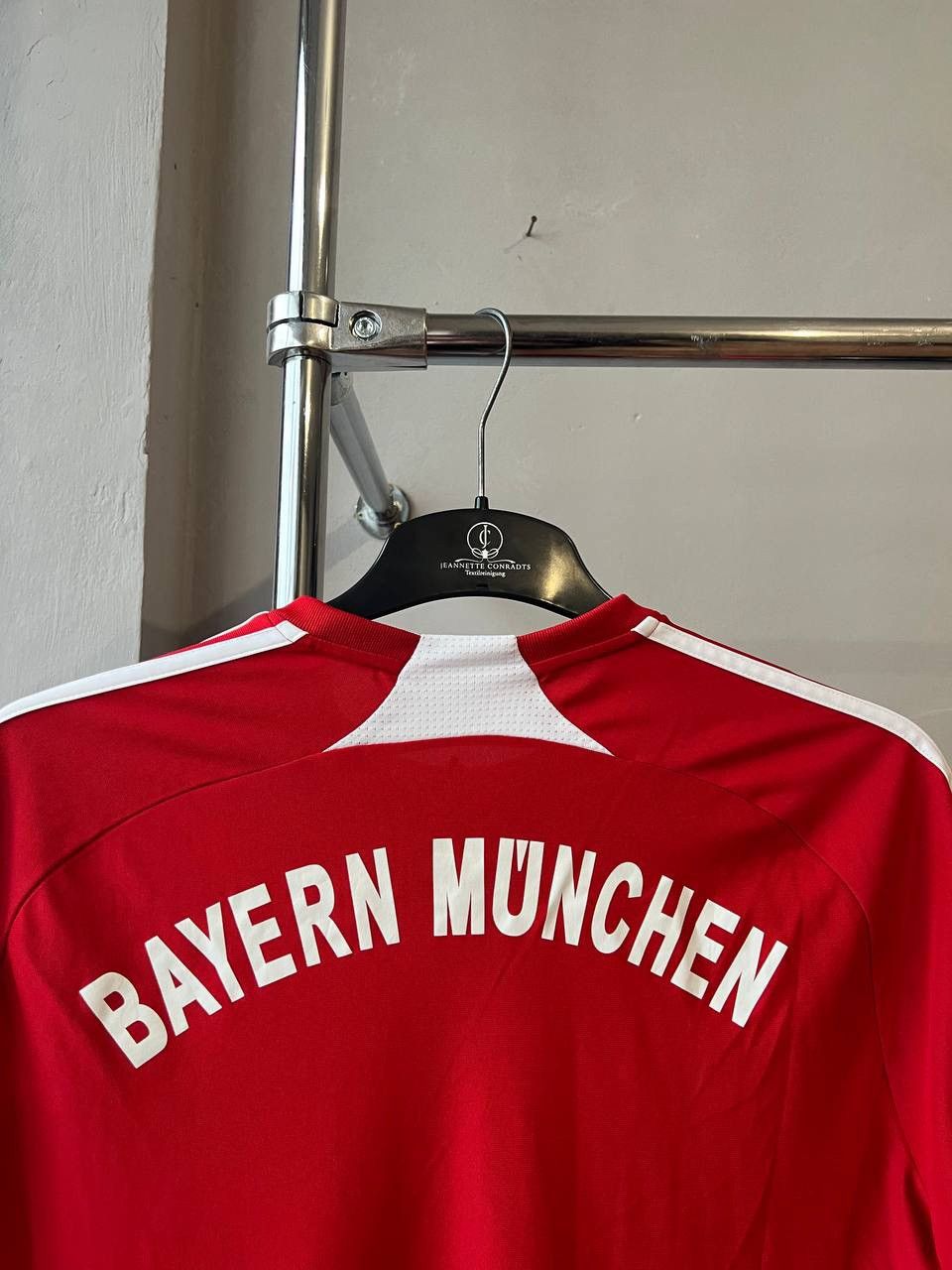 Adidas 2008/09 BAYERN MUNICH HOME SOCCER JERSEY FOOTBALL SHIRT SZ M Size US M / EU 48-50 / 2 - 13 Thumbnail