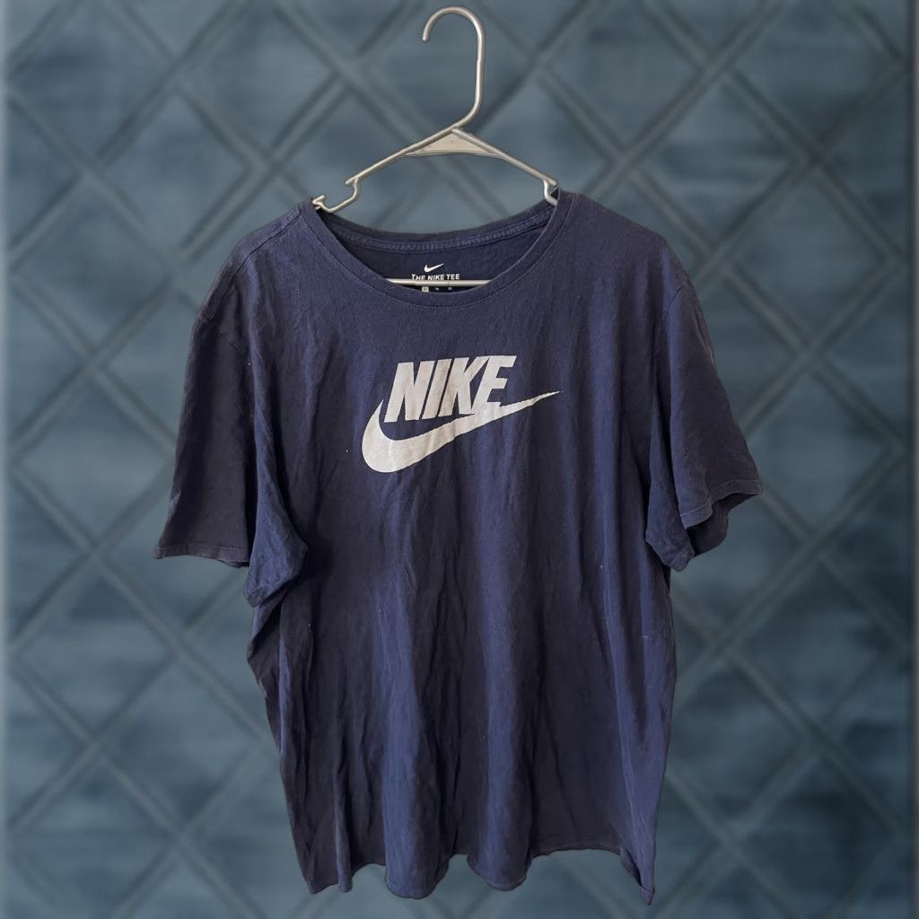 Nike Nike Dri-FIT Tee Adult XL Navy Blue Short Sleeve Crewneck T-shirt Logo Men's Shirt Size US XL / EU 56 / 4 - 1 Thumbnail