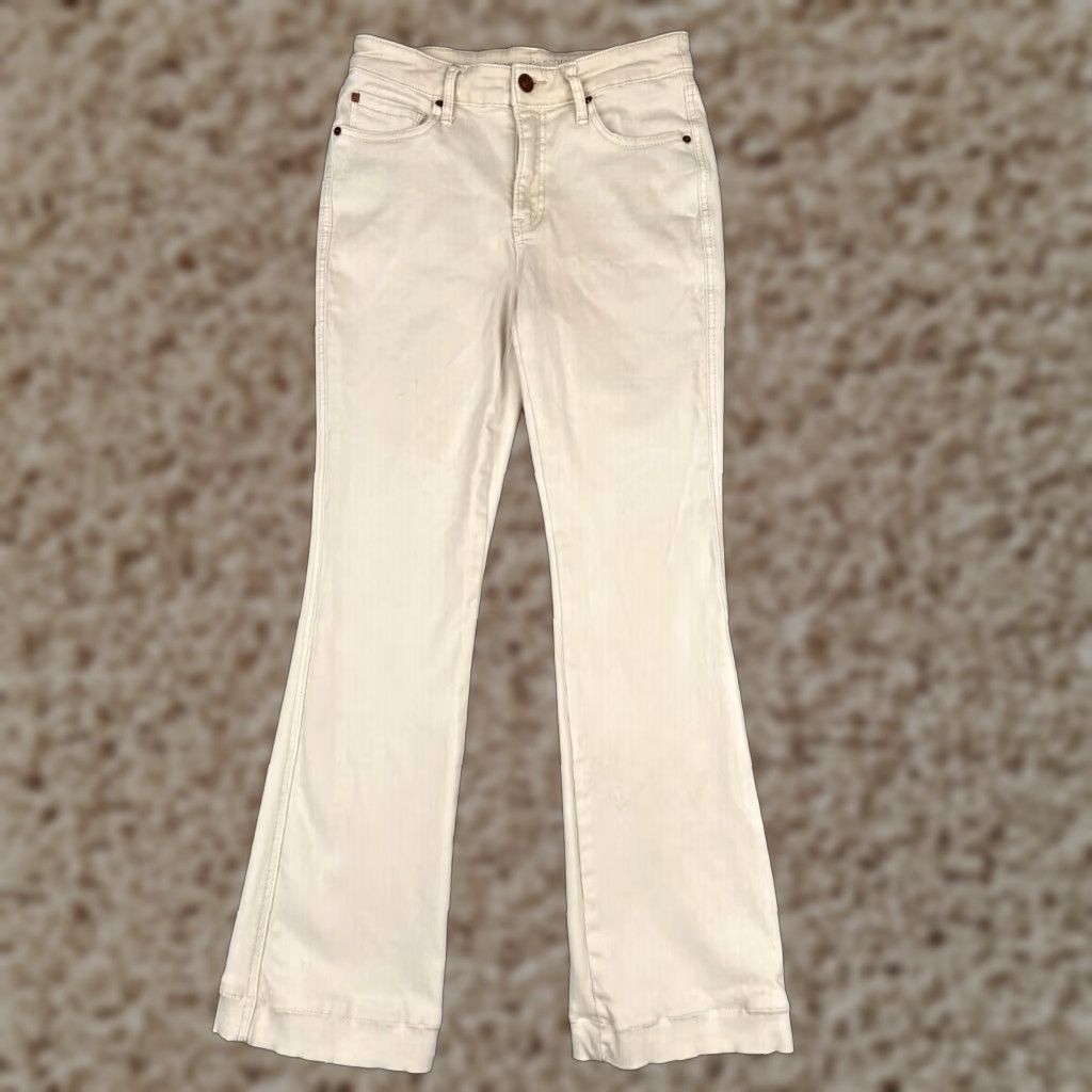 Vintage Chicos Jeans Women Bootcut 2 R Beige Denim 26x28 Mid Rise 26 28 Cotton Blend 5-Pocket Designer Cowboy Southwestern American Regular Size 26" / US 2 / IT 38 - 1 Thumbnail