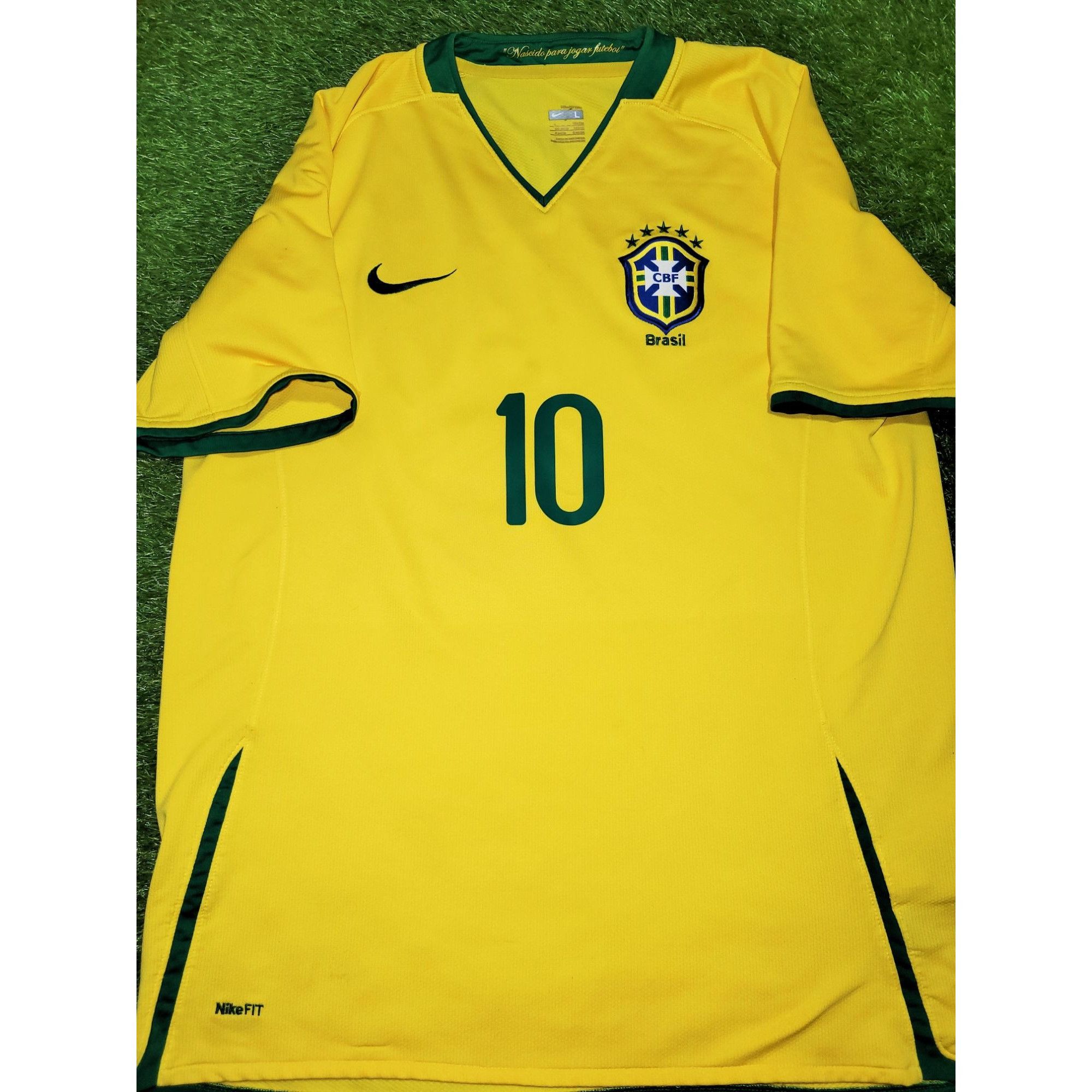 Nike Ronaldinho Nike Brazil 2008 Home Soccer Jersey Shirt L Size US L / EU 52-54 / 3 - 2 Thumbnail