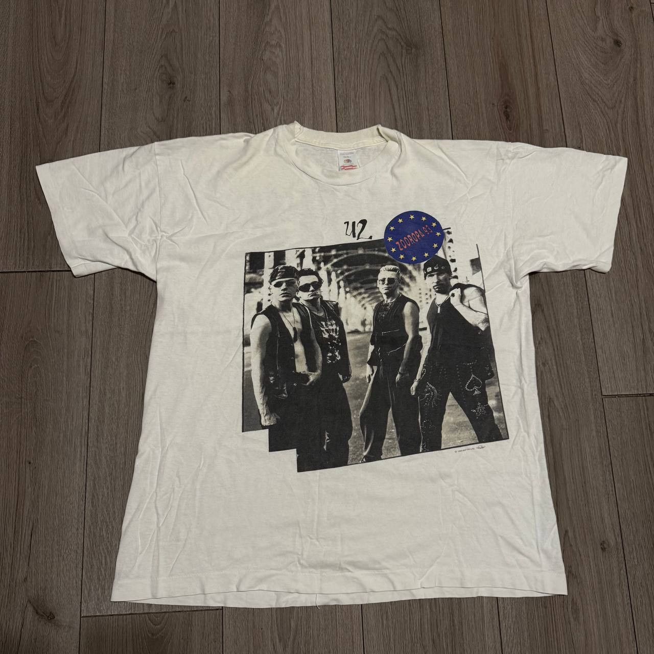 Fruit Of The Loom Men's Vintage U2 1993 Zooropa Tour T-shirt Size XL Size US XL / EU 56 / 4 - 1 Thumbnail