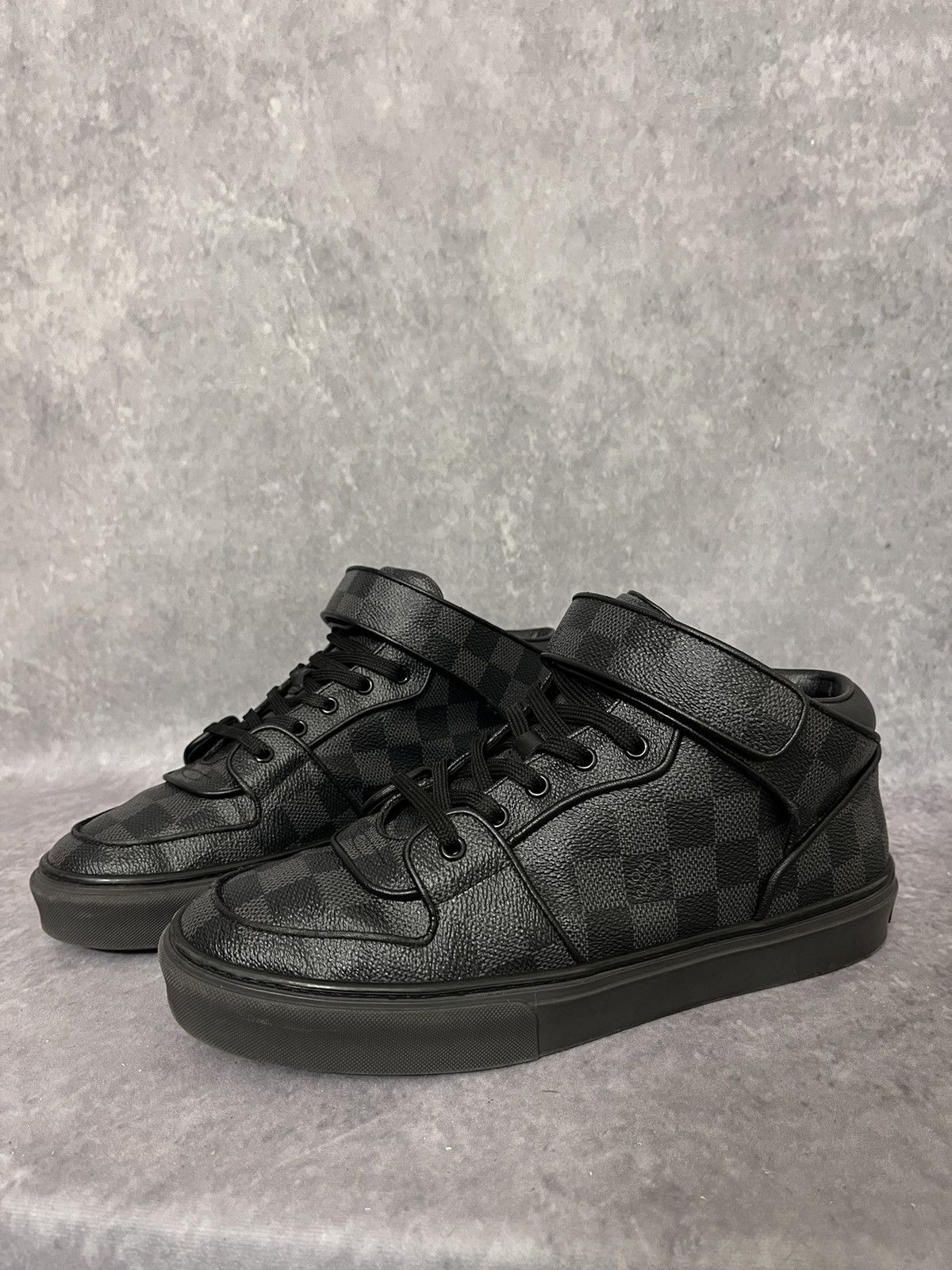 Louis Vuitton Louis Vuitton Sneakers Size US 8 / EU 41 - 2 Thumbnail