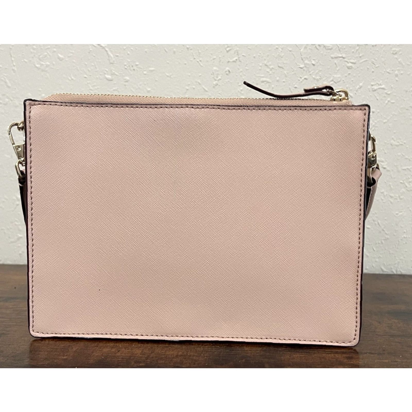 Pinko Kate Spade Crossbody Bag Pink Leather Purse Clutch Dusty Pink Small EUC Strap Detachable Strap Women Size ONE SIZE - 7 Thumbnail