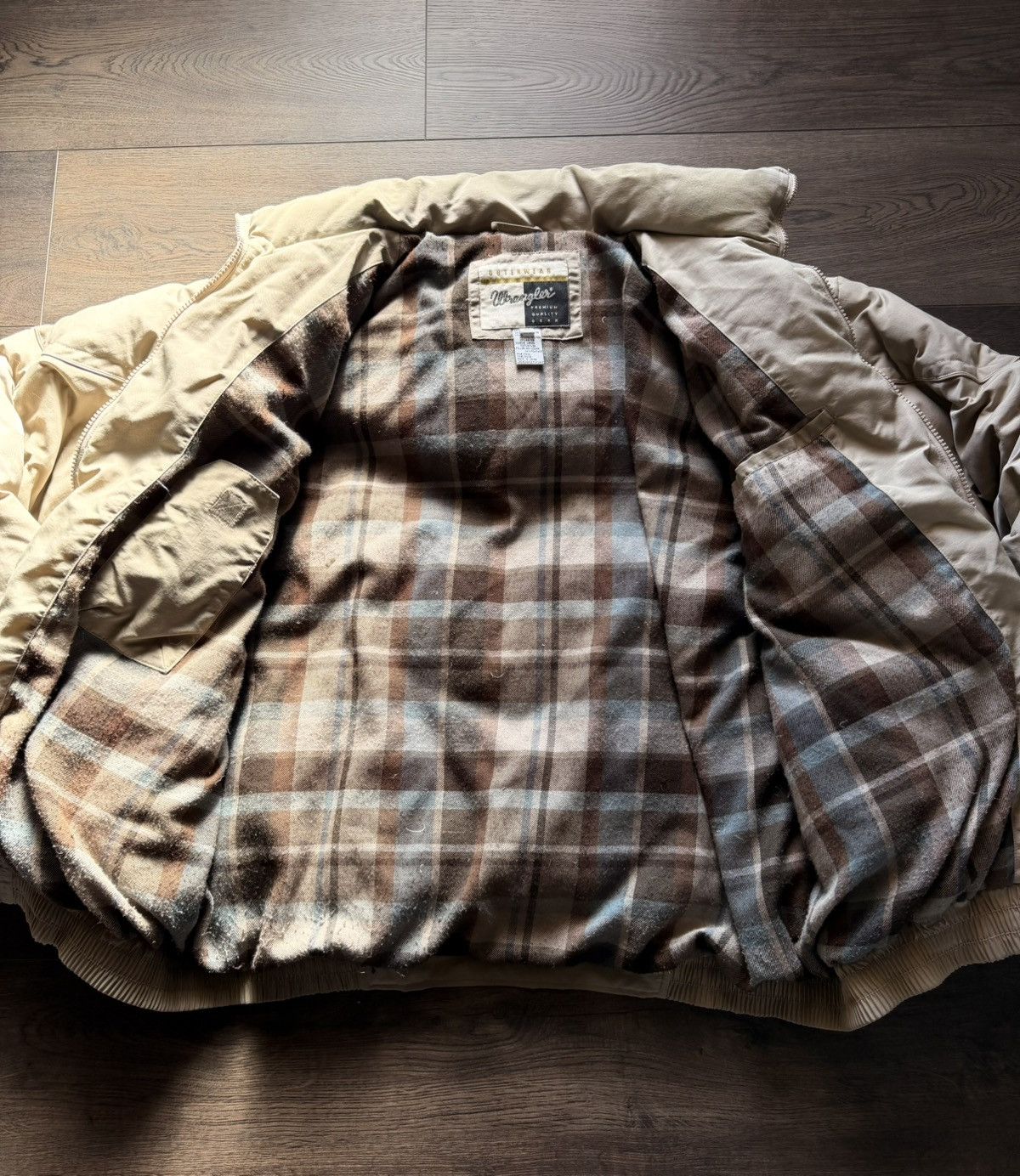 Wrangler Wrangler down filled Lined Nylon Coat, XL Size US XL / EU 56 / 4 - 8 Thumbnail