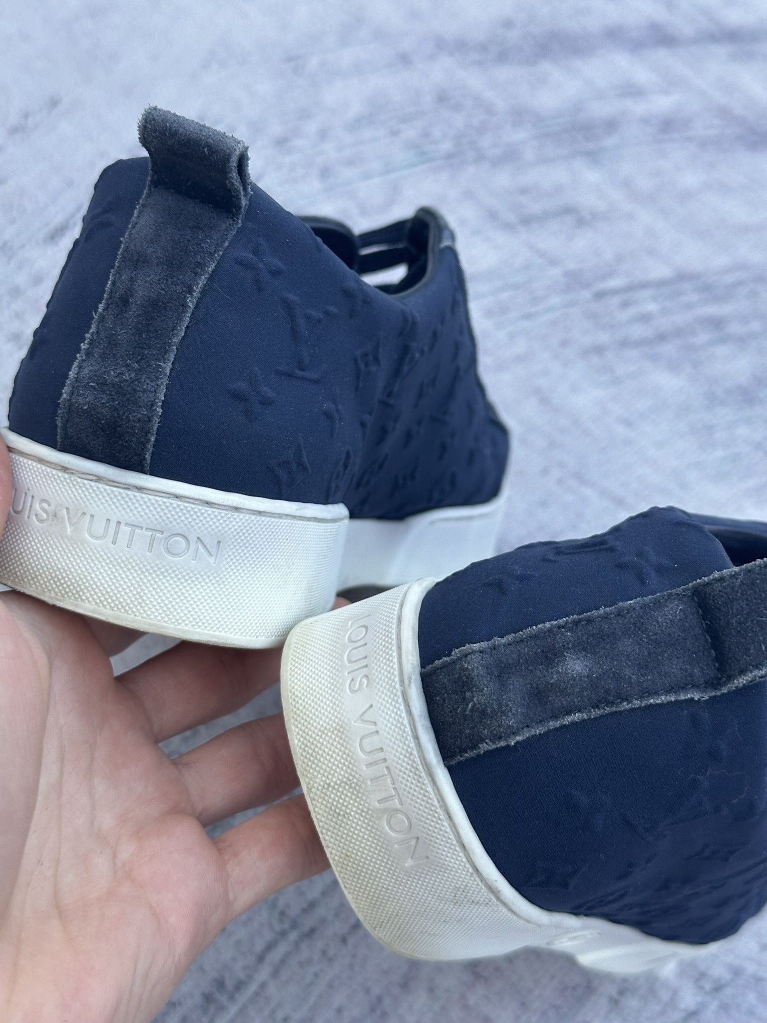 Louis Vuitton Louis Vuitton Sneakers Navy Suede LV Monogram Logo Shoes Size US 9 / IT 39 - 13 Thumbnail