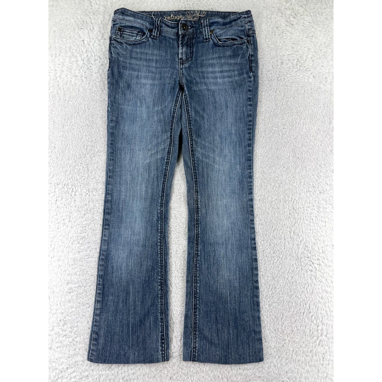 Vintage Refuge Jeans Womens 7 Blue Denim Cotton Blend Stretch Bootcut Modern Classic American Style Women’s Jeans - 28 Inseam, Medium Wash, 5-Pocket, Slim Fit Size 28" / US 6 / IT 42 - 4 Thumbnail