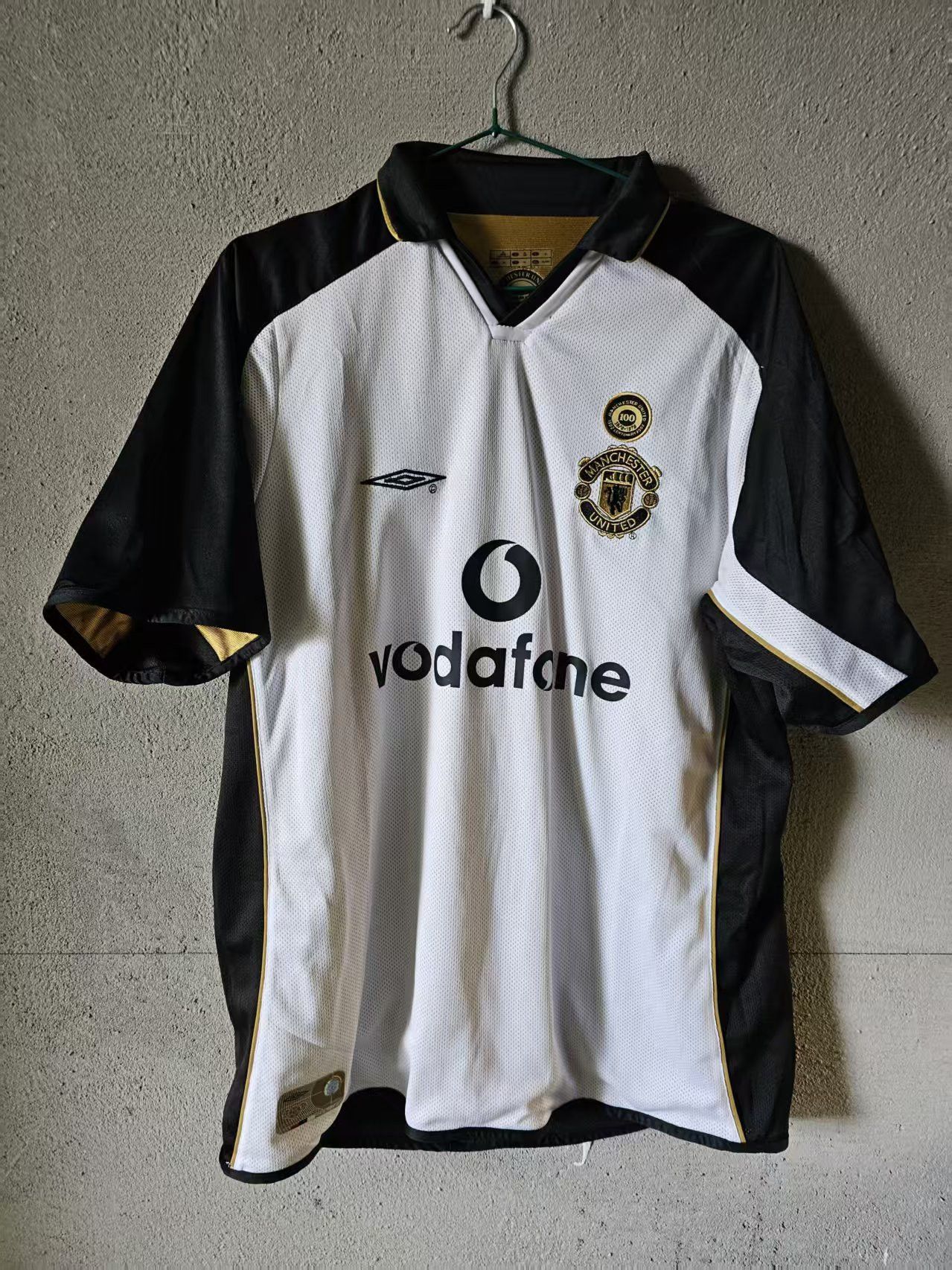 Other 2000 MUFC #7 David Beckham Jersey double-layer Size US L / EU 52-54 / 3 - 6 Thumbnail