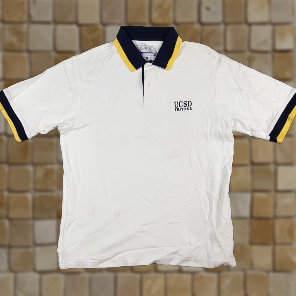 Vintage VINTAGE UC SAN DIEGO Tritons Basketball Men's Size L Button Collar Polo Shirt Size US L / EU 52-54 / 3 - 1 Thumbnail