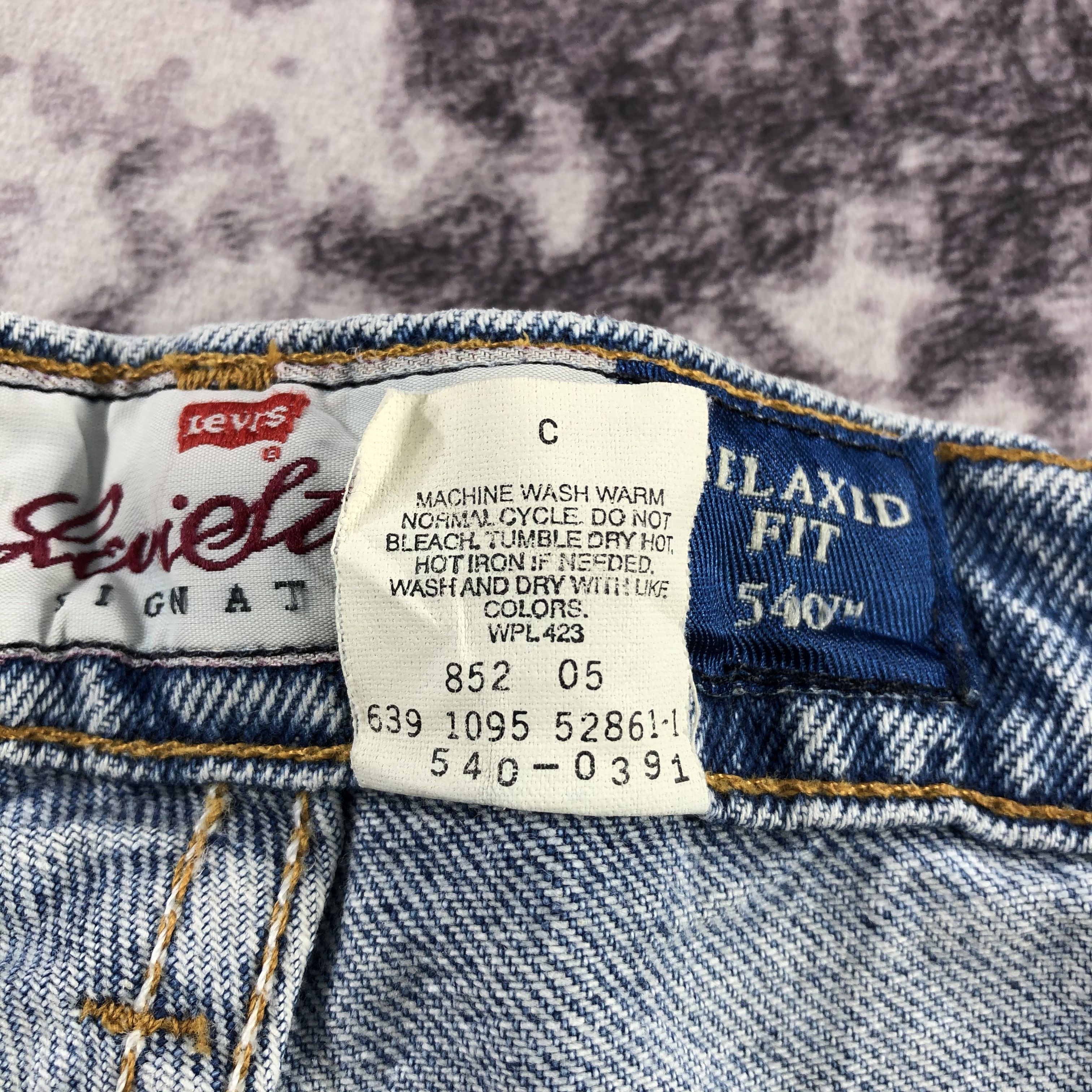 Levi's × Vintage Vintage Blue Wash Levis 540 Jeans-JM3117 Size US 35 - 12 Thumbnail