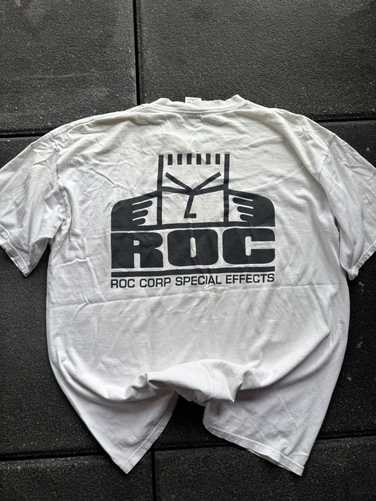 Vintage VINTAGE ROC CORP TEE Size US XL / EU 56 / 4 - 1 Thumbnail
