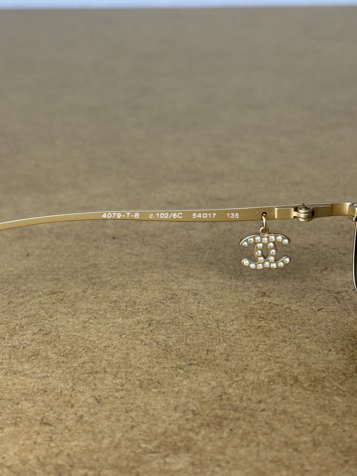 Chanel × Designer × Vintage Vintage Chanel Sunglasses Charm Metal Gold Luxury Unisex 90s Size ONE SIZE - 5 Thumbnail