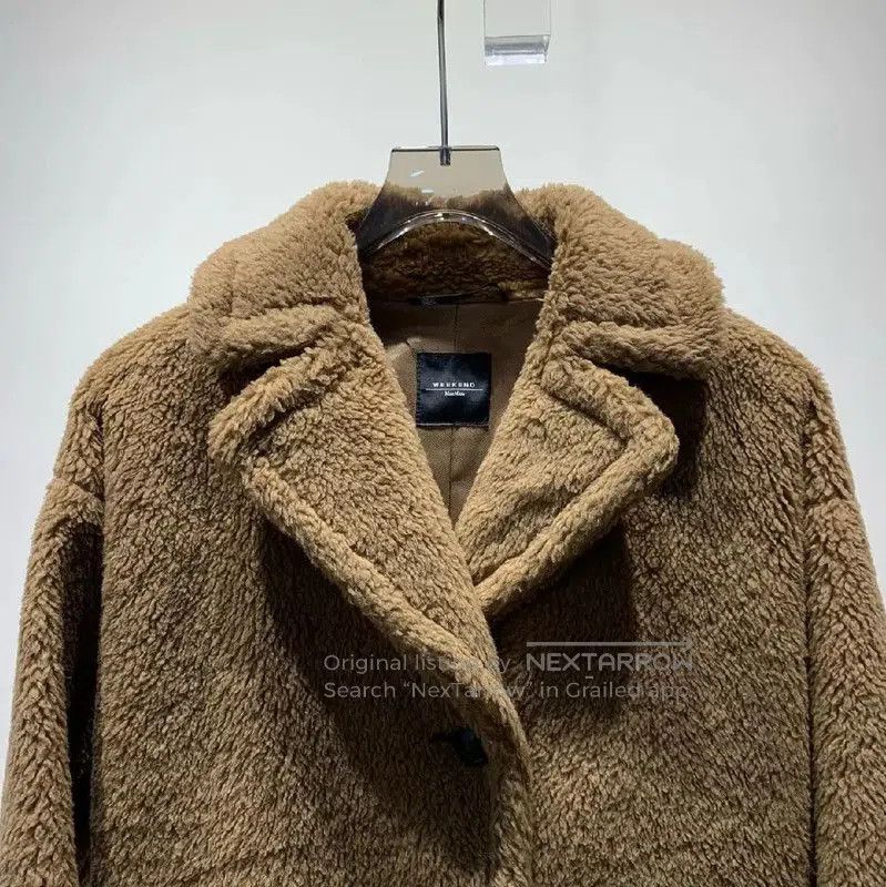 MaxMara Khaki Cashmere Women's Coat .