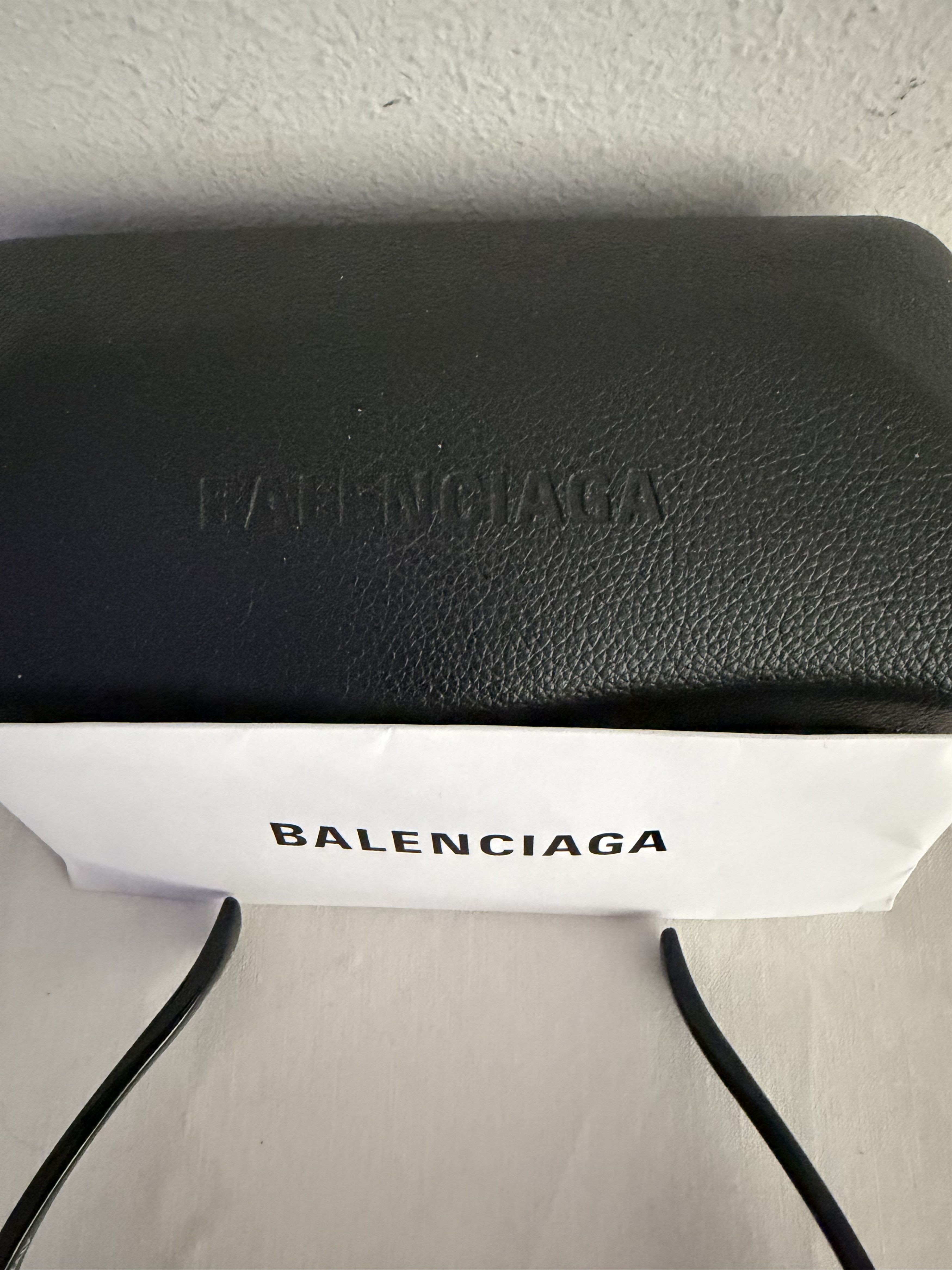 Balenciaga BB0123S Wrap Sunglasses (Color 001) Size ONE SIZE - 7 Thumbnail