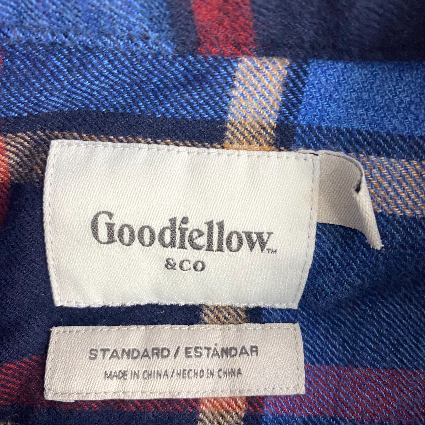 Vintage VINTAGE Goodfellow Mens Plaid Flannel Button Down Shirt Long Sleeve Size L 100% Cotton Blue Men Apparel Regular Fit Durable Pockets 42 in Chest Mens Size US L / EU 52-54 / 3 - 5 Thumbnail